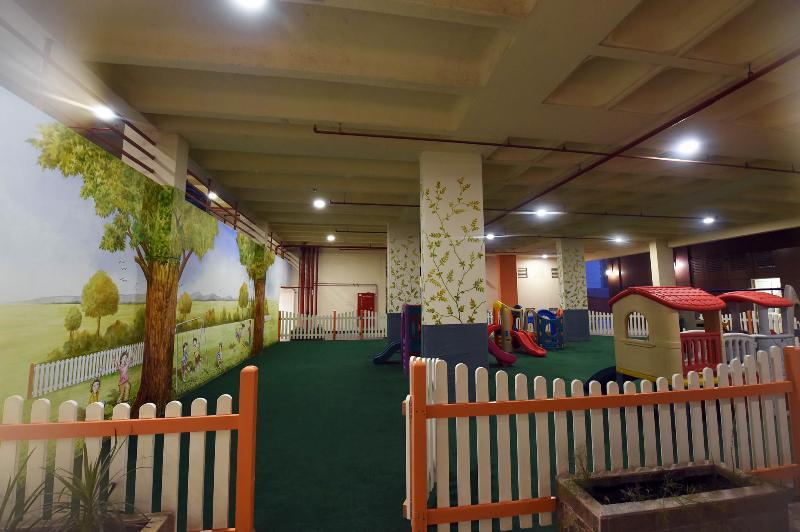 Orange Suites Hotel Manama Zewnętrze zdjęcie