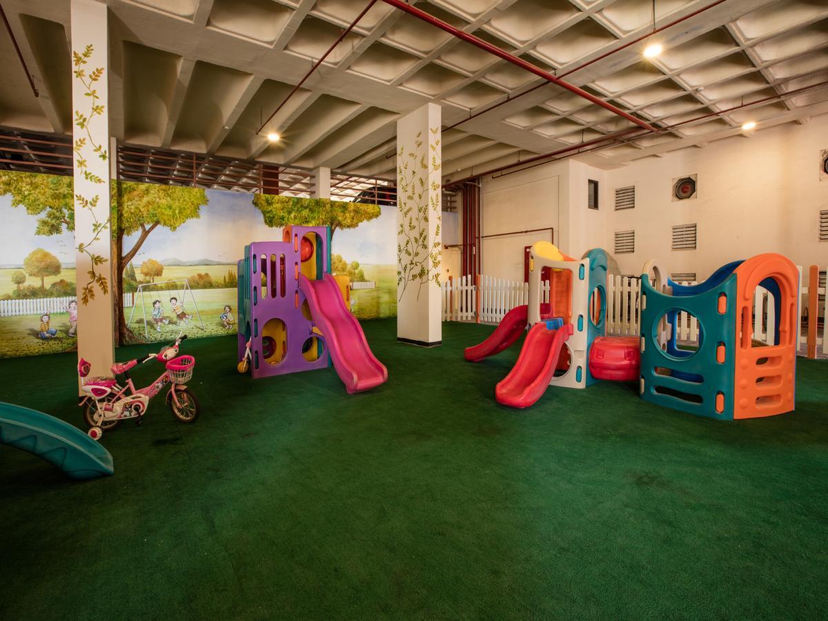 Orange Suites Hotel Manama Zewnętrze zdjęcie
